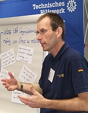 Dr. Lars Tutt